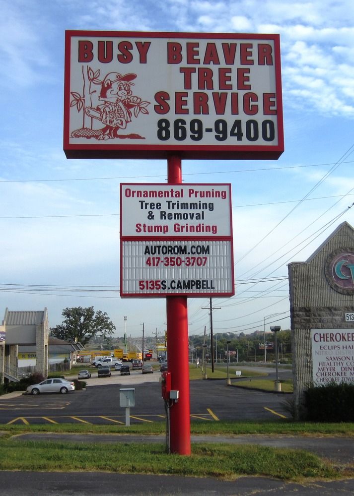 5135 S Campbell Ave, Springfield, MO 65810